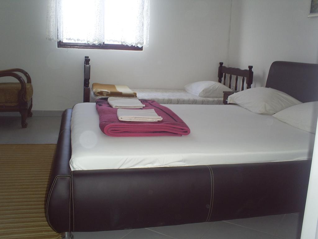 Apartmani Dado Ulcinj Exterior photo