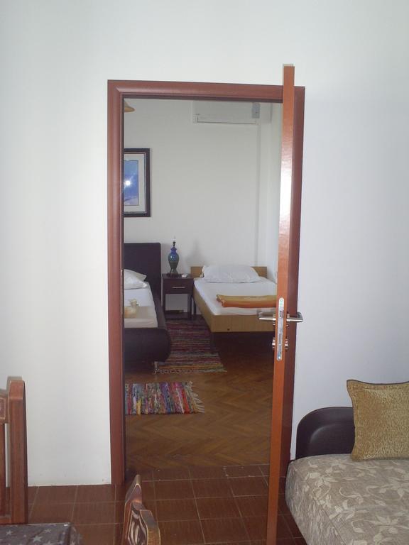 Apartmani Dado Ulcinj Exterior photo