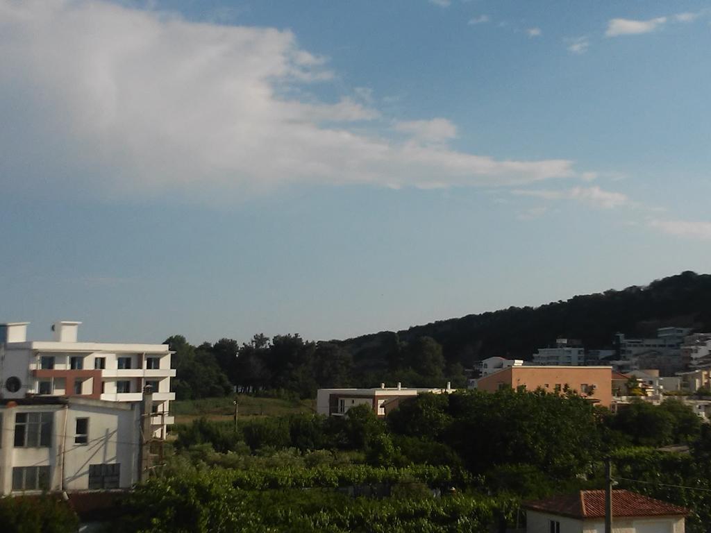 Apartmani Dado Ulcinj Exterior photo